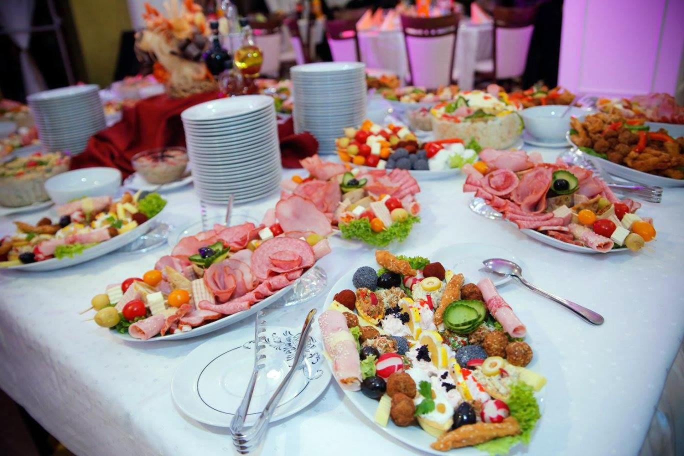 Hotel Holiday Maria Baile Herculane Bagian luar foto